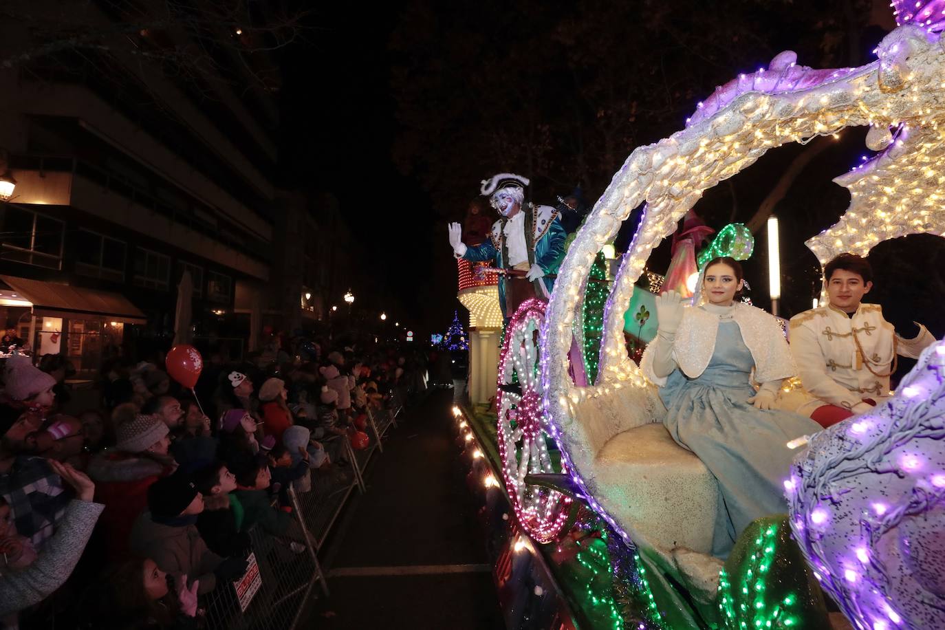 La cabalgata de Papá Noel, en imágenes (3/3)