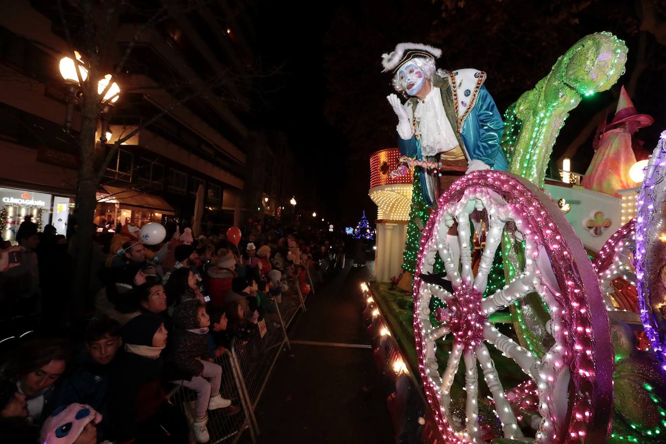 La cabalgata de Papá Noel, en imágenes (3/3)