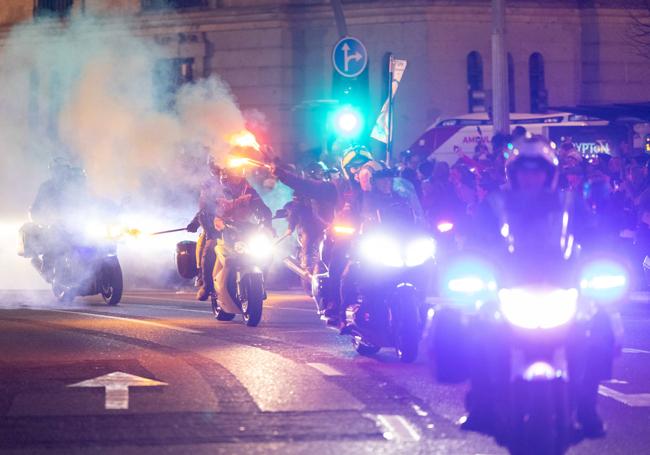 Desfile de antorchas en la edición de Pingüinos 2023.