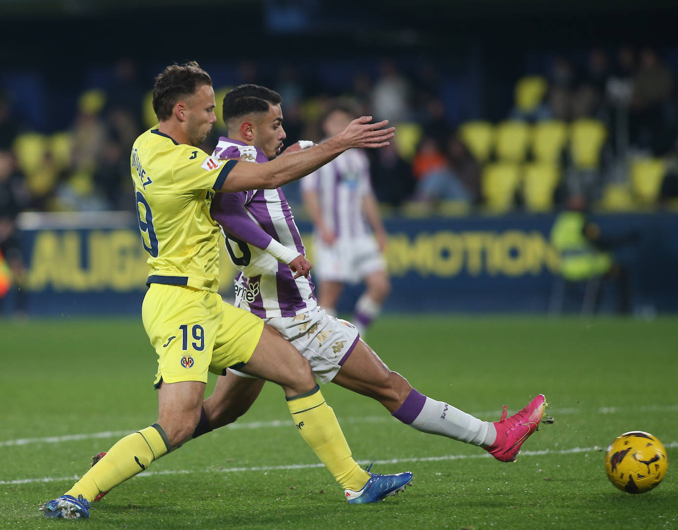 Las imágenes del partido Villarreal B - Real Valladolid