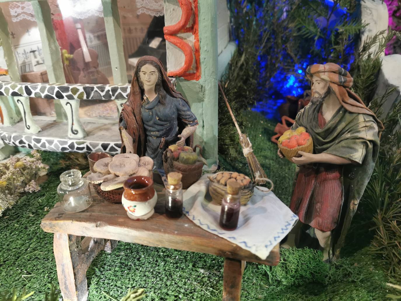 El colegio La Salle se inspira en Gaudí para su belén