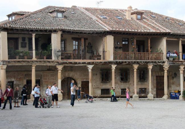 Plaza Mayor de Pedraza.