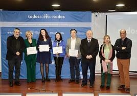 Carlos Aganzo, Sol García, Claudia Pérez, Maria de la Fe Pascual, José Ramón Alonso, Enrique Cabero, Yolanda Izard y Gustavo Martín Garzo