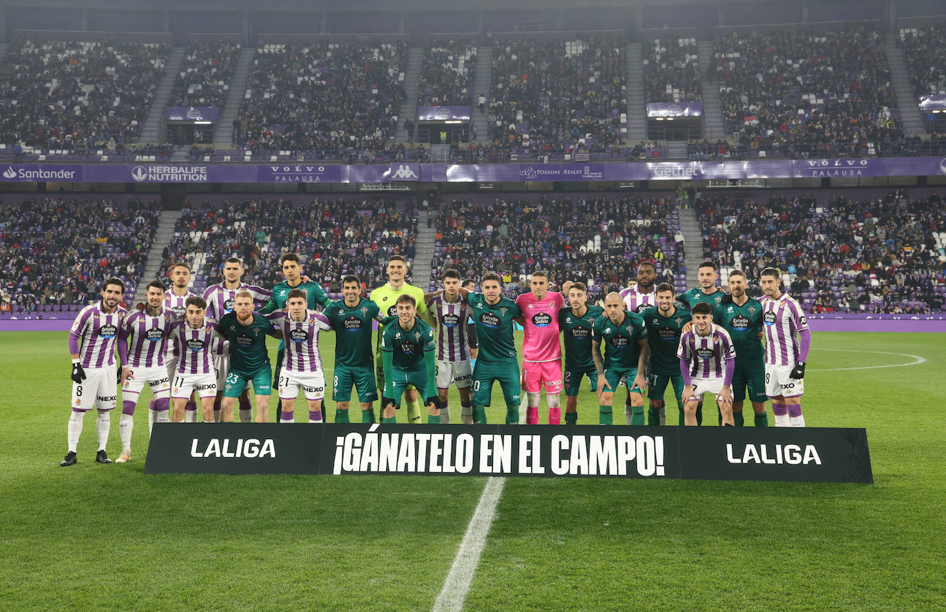 Las imágenes del partido Real Valladolid - Racing de Ferrol