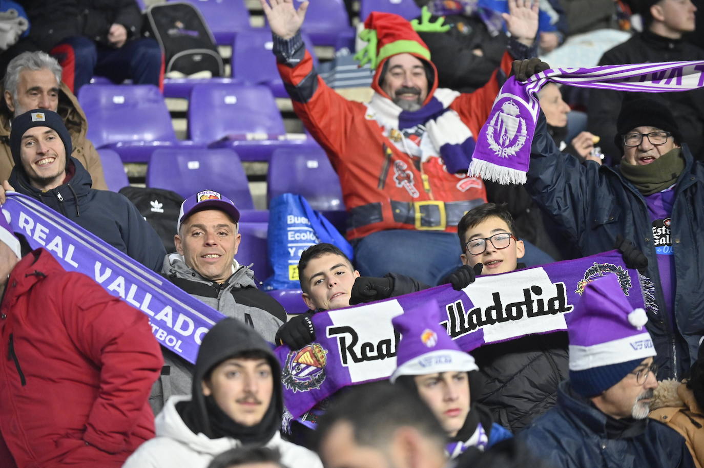 Búscate en las gradas del José Zorrilla (1 de 4)