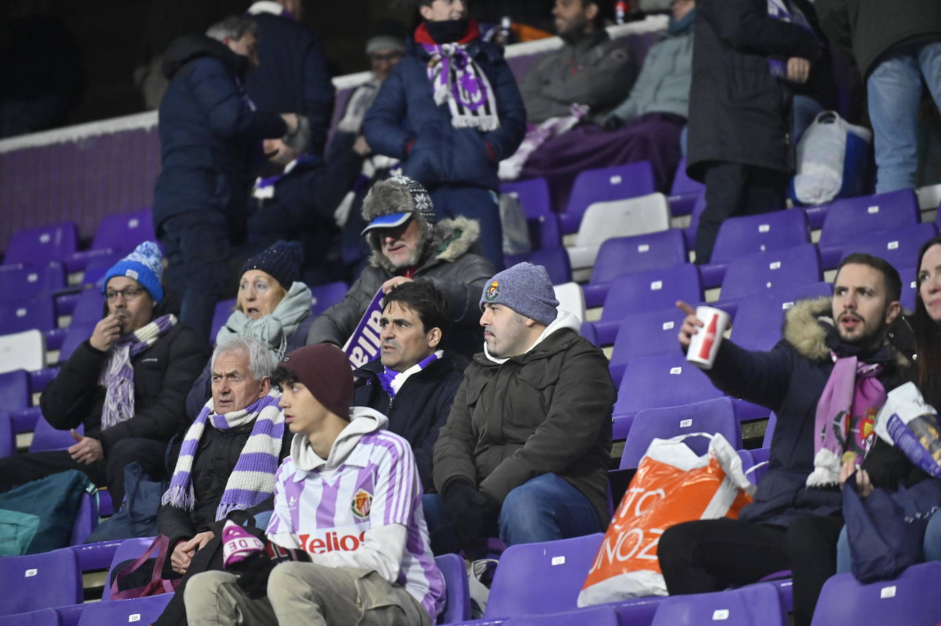 Búscate en las gradas del José Zorrilla (3 de 4)