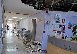 Desplome del falso techo de la planta cuarta del Hospital el pasado 4 de noviembre.