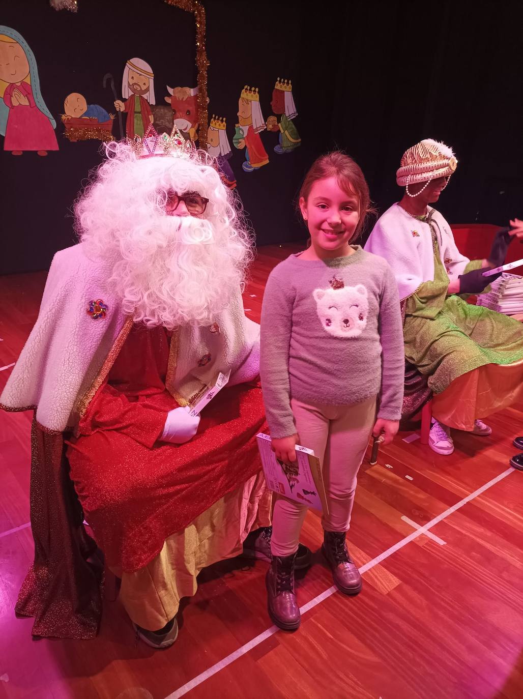 Los Reyes Magos visitan a los alumnos teresianos