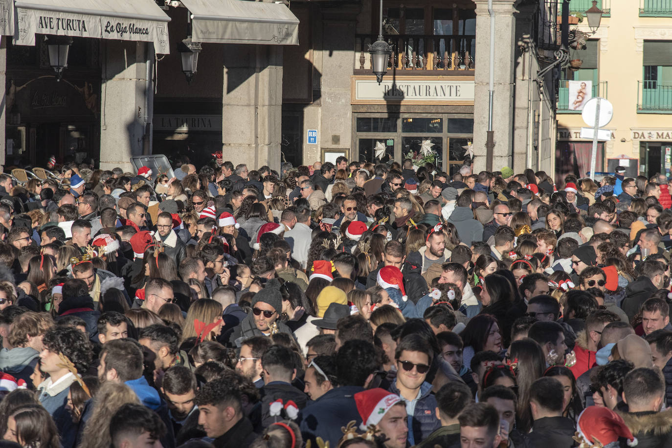 Tardebuena multitudinaria y sin incidencias (2 de 2)