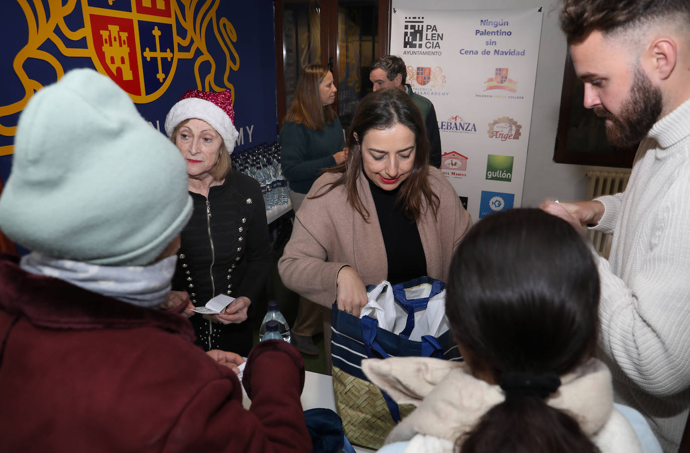 &#039;Ningún palentino sin cena en Navidad&#039;