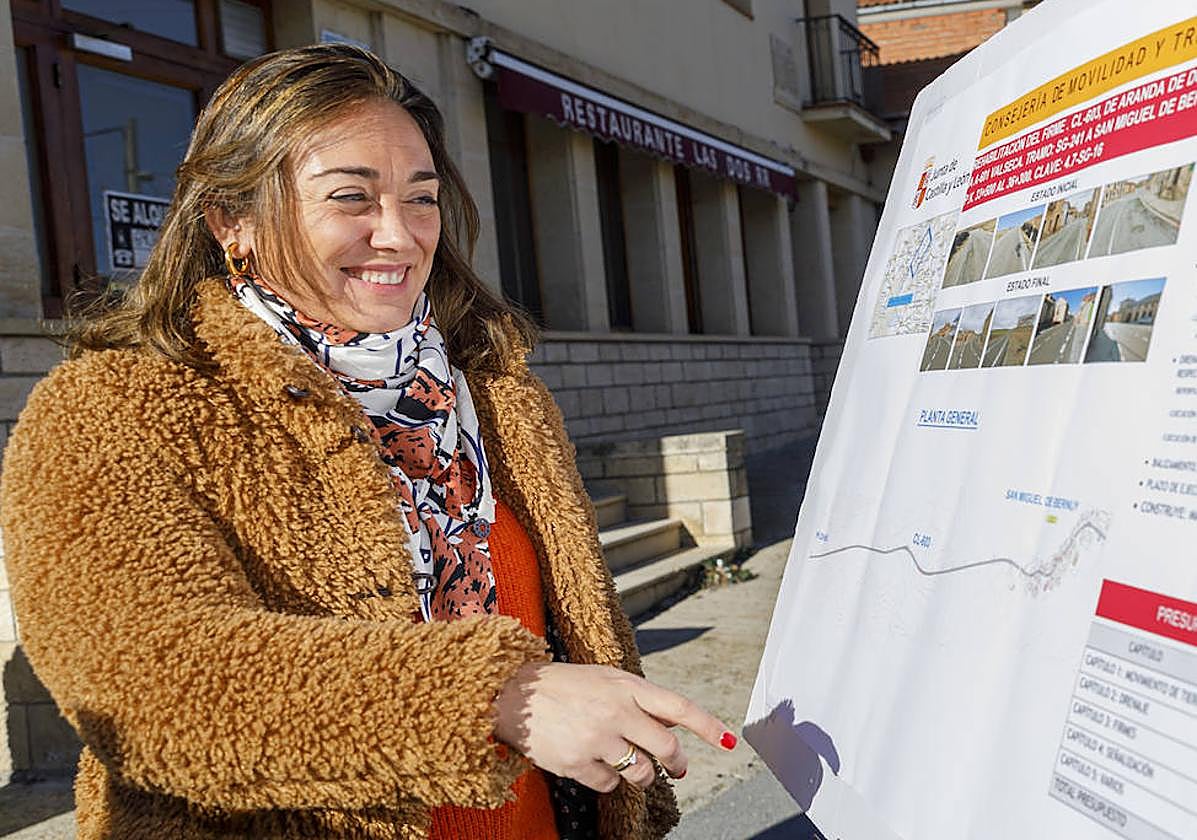 La consejera de Movilidad, María González, en su última visita a la provincia de Segovia.