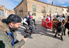 Herrera de Valdecañas sorprende con una original felicitación navideña