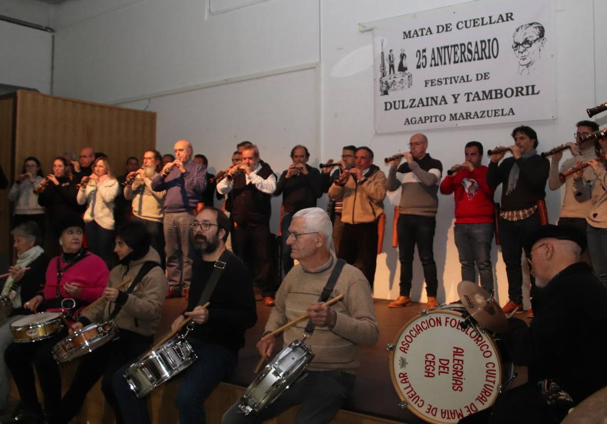 Festival de dulzaina y tamboril Agapito Marazuela en Mata de Cuéllar.