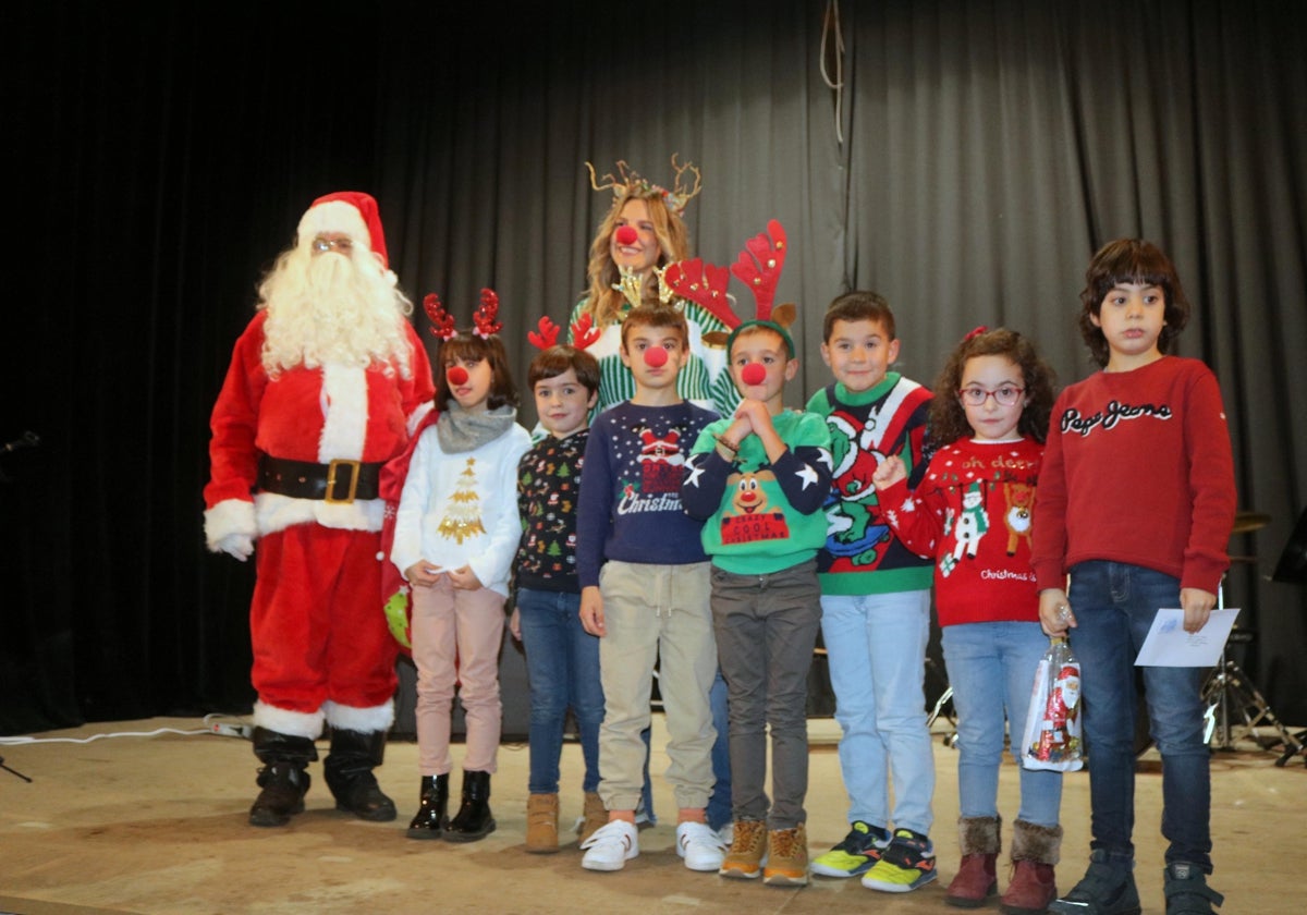 Papá Noel reparte ilusiones en Baltanás