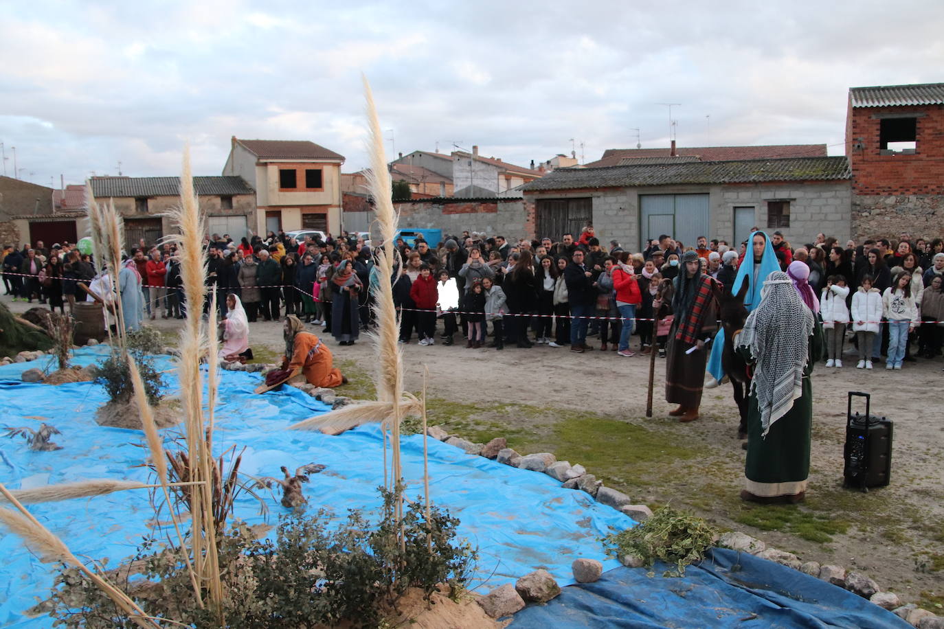 El belén viviente de Zarzuela del Pinar, en imágenes