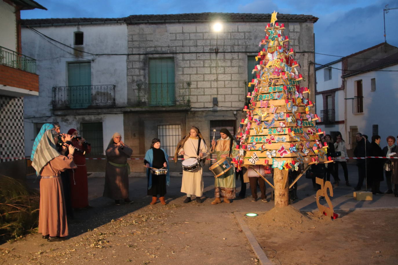 El belén viviente de Zarzuela del Pinar, en imágenes