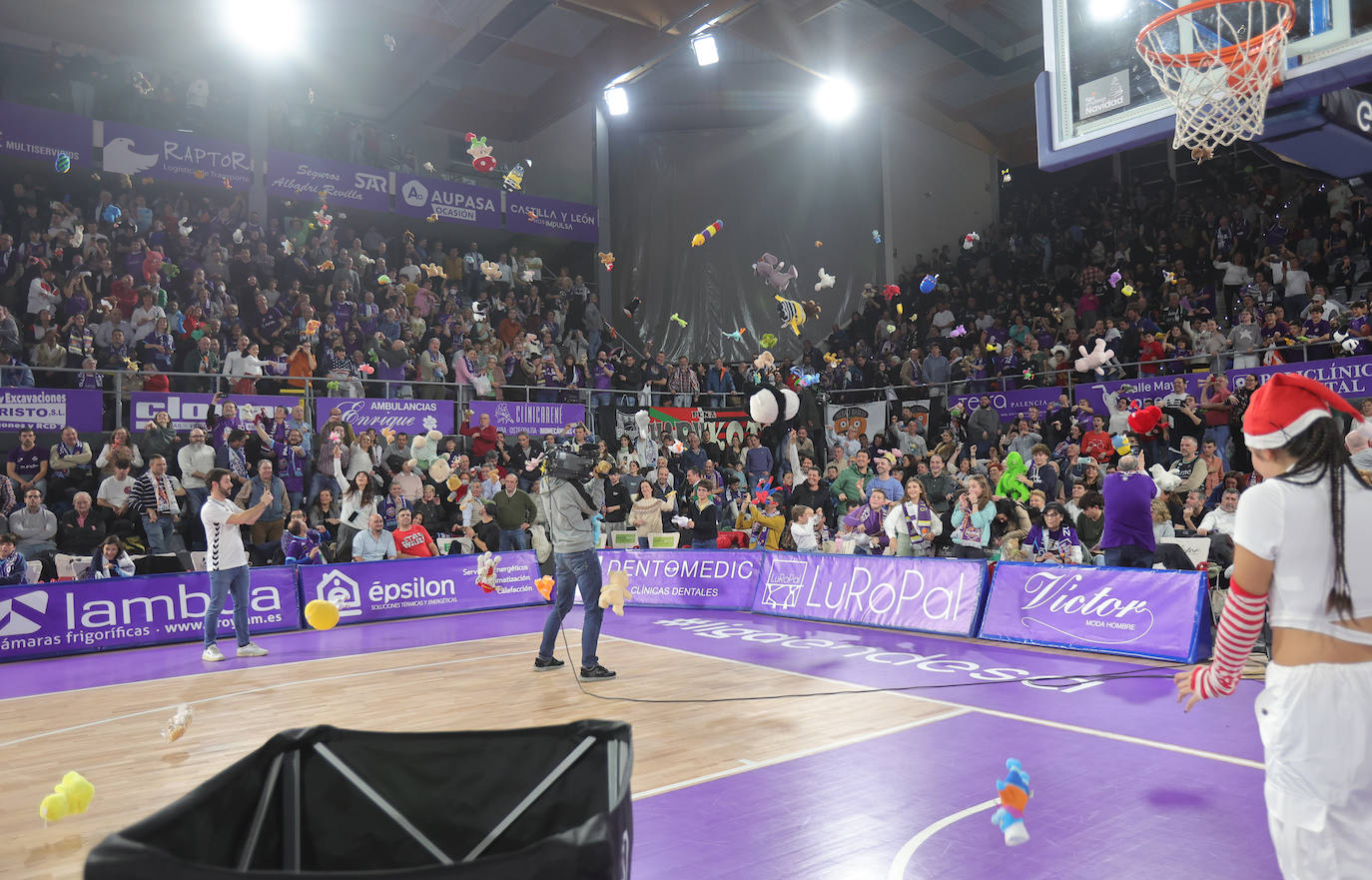 Búscate en el Pabellón en el Zunder Palencia-Bilbao Basket