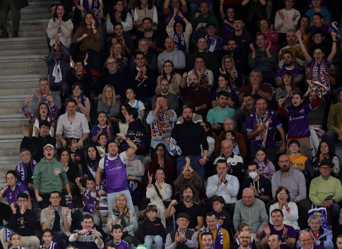 Búscate en el Pabellón en el Zunder Palencia-Bilbao Basket