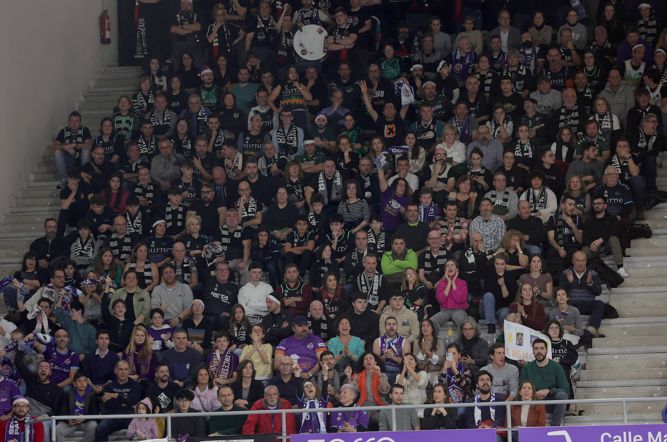 Búscate en el Pabellón en el Zunder Palencia-Bilbao Basket