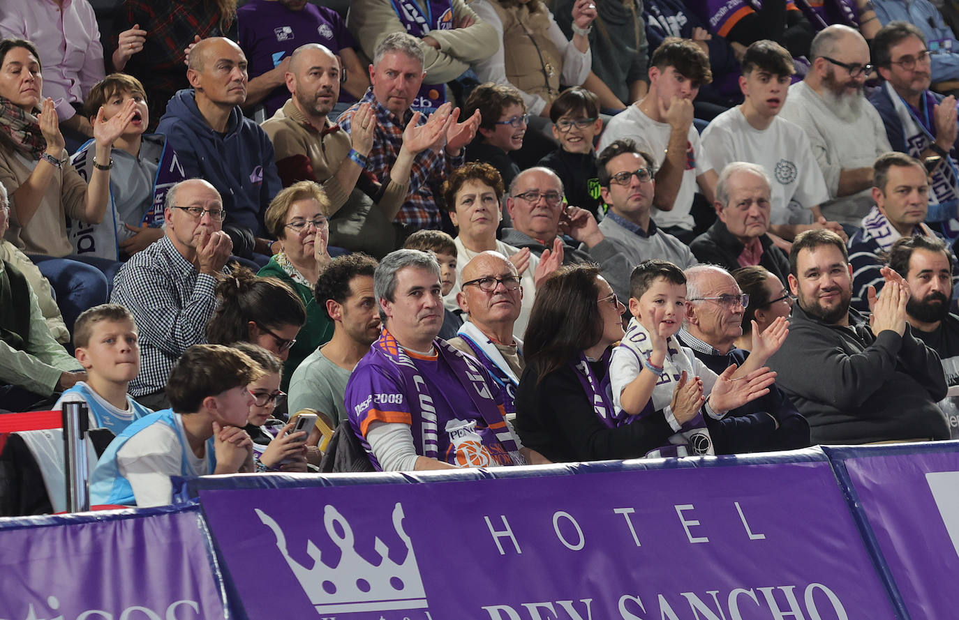 Búscate en el Pabellón en el Zunder Palencia-Bilbao Basket