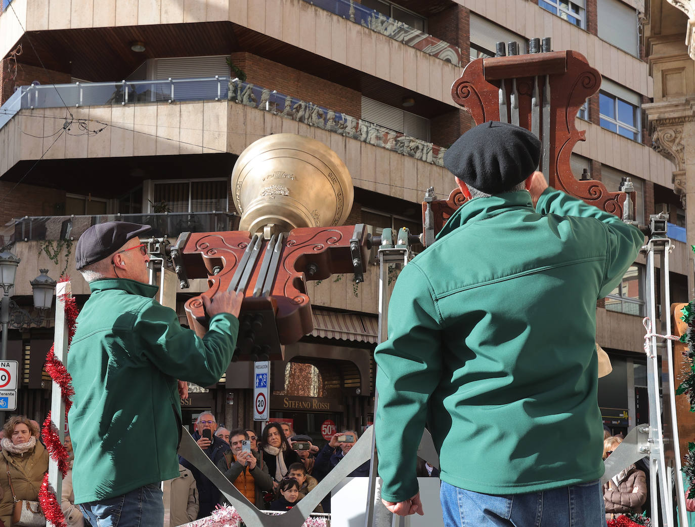 Los Campaneros Villaltanos despiden el año en Palencia