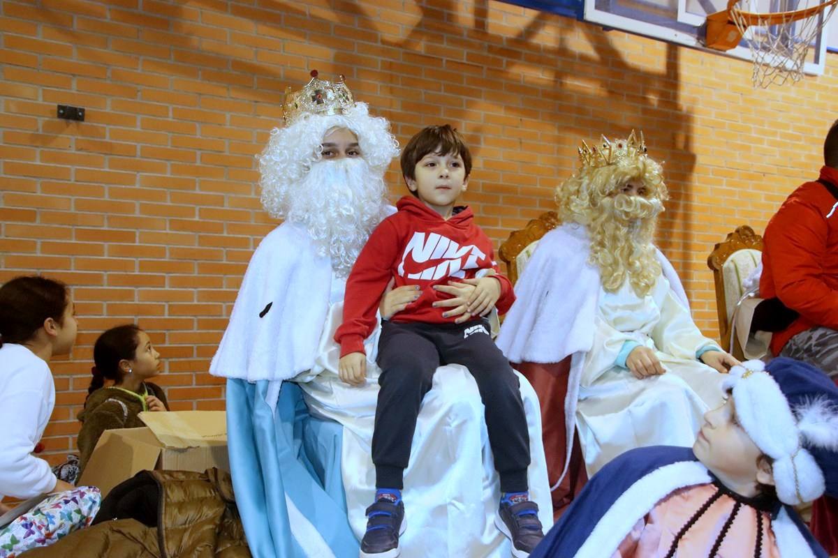 Fotos: Los Reyes Magos llenan de ilusión la provincia de Palencia