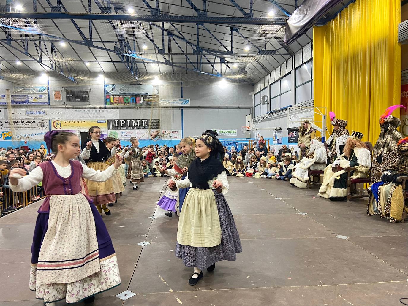 Fotos: Cabalgata de Reyes en Venta de Baños