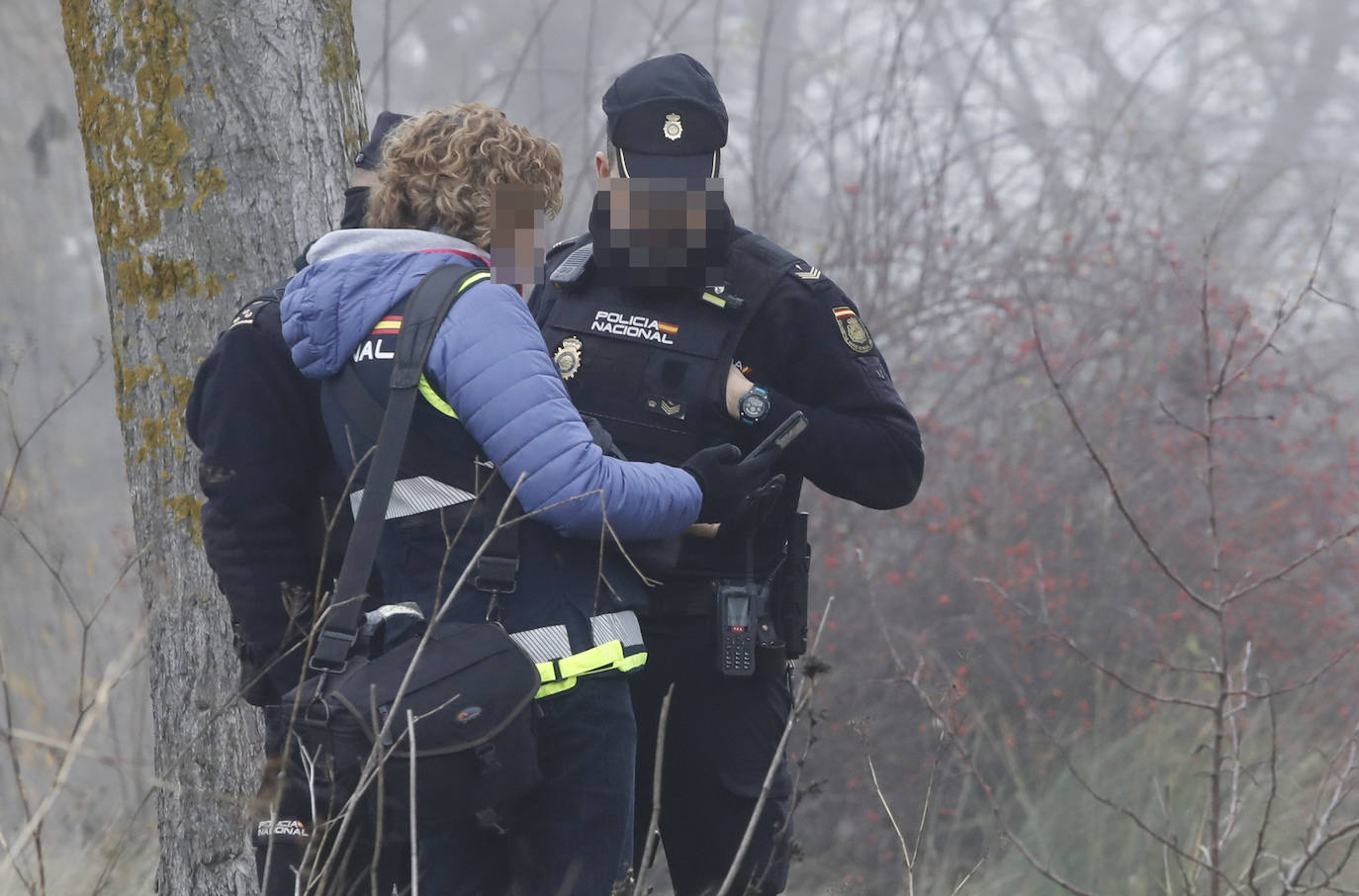 Fotos: Rescate de un conductor en el río Carrión