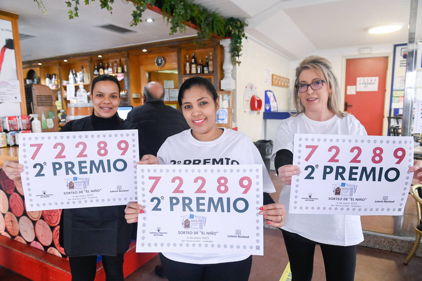 Celebración en el bar hostal Puerta La Villa, de Tordesillas 