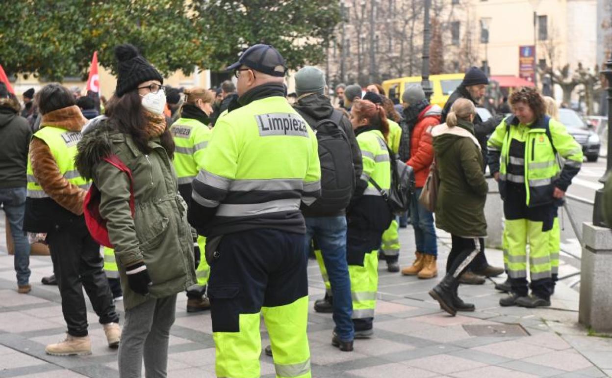 Concentración de protesta por el accidente, convocada por la CGT el pasado día 5. 