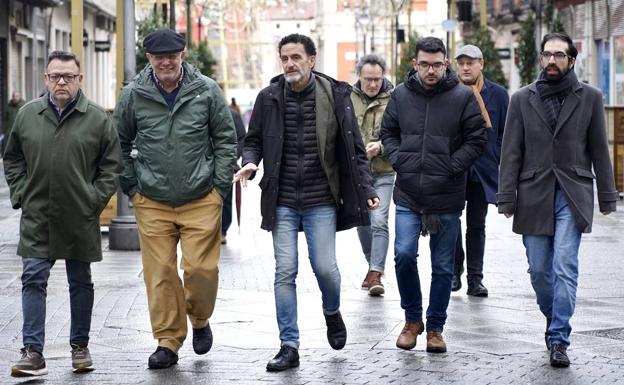 Francisco Igea y Edmundo Bal, este domingo, por las calles de Valladolid.