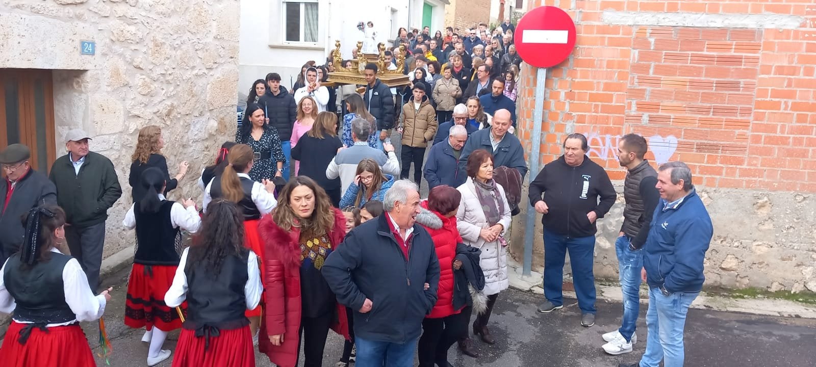 Los vecinos celebraron con todos los honores la fiesta del Dulce Nombre de Jesús