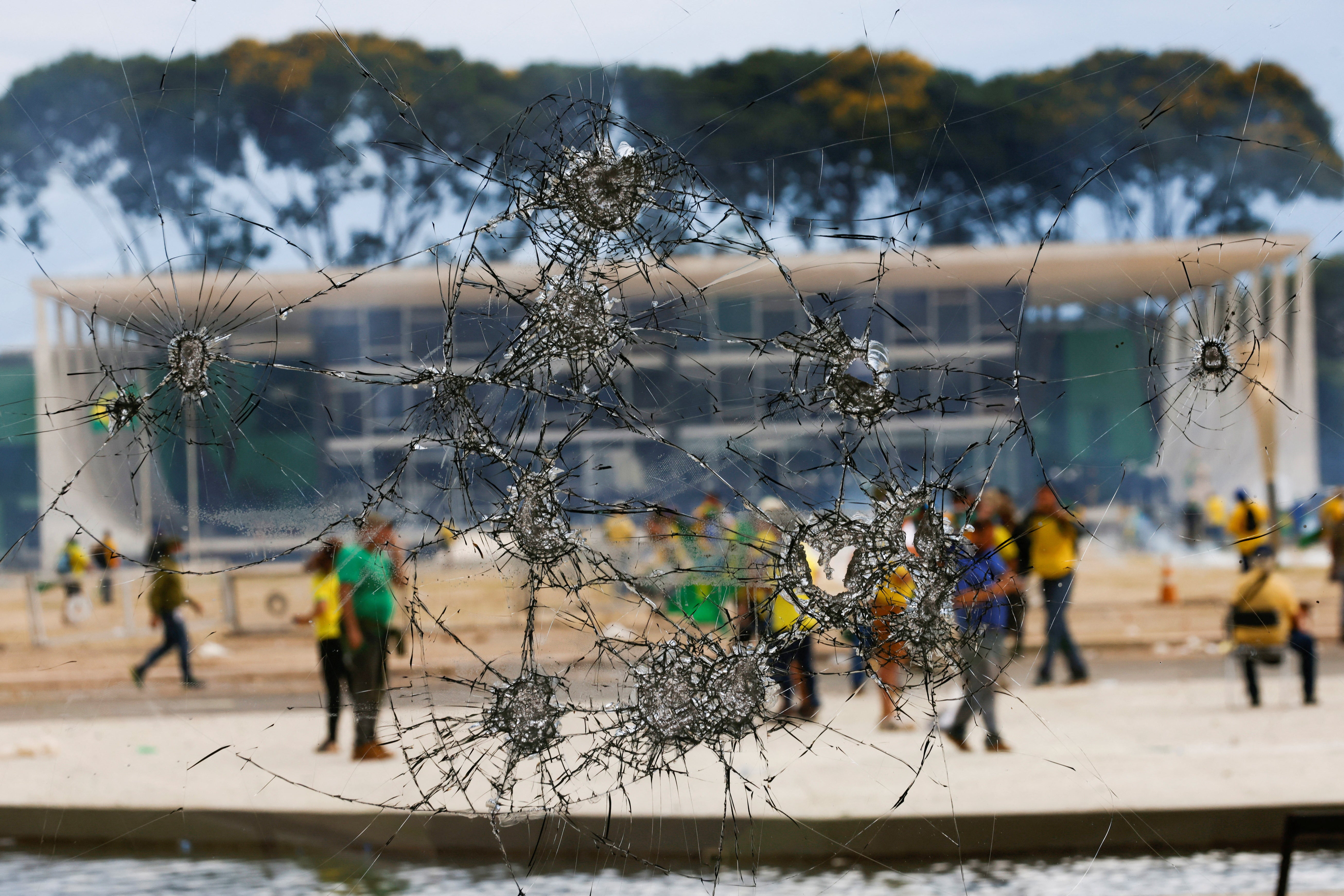 Fotos: Las imágenes del asalto bolsonarista en Brasil