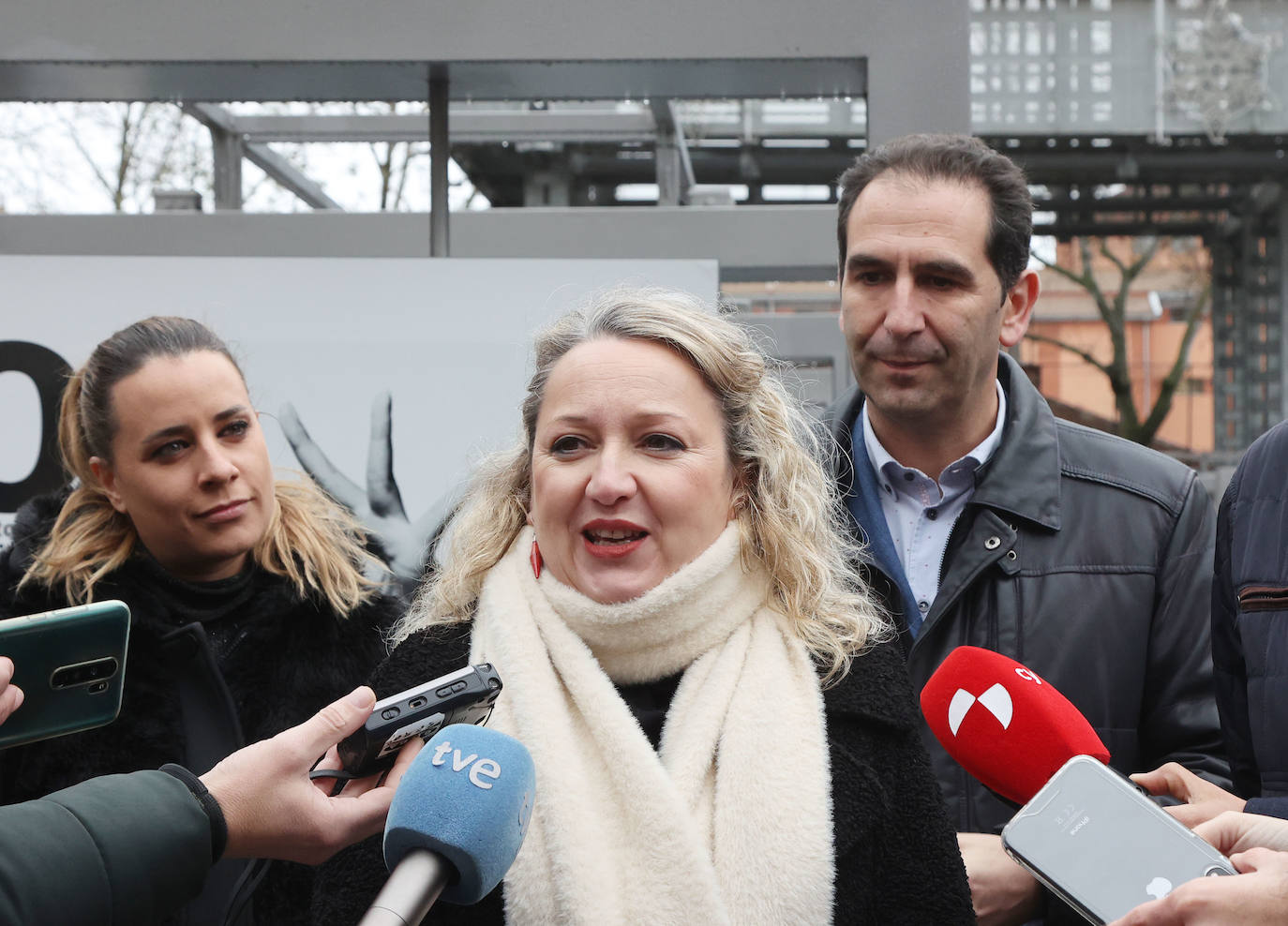 Fotos: 50 fotografías con historia acampan en el Salón en Palencia