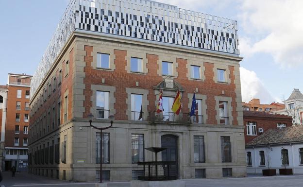 La Audiencia de Palencia fija la diferencia de una tarjeta 'revolving' para ser usuraria