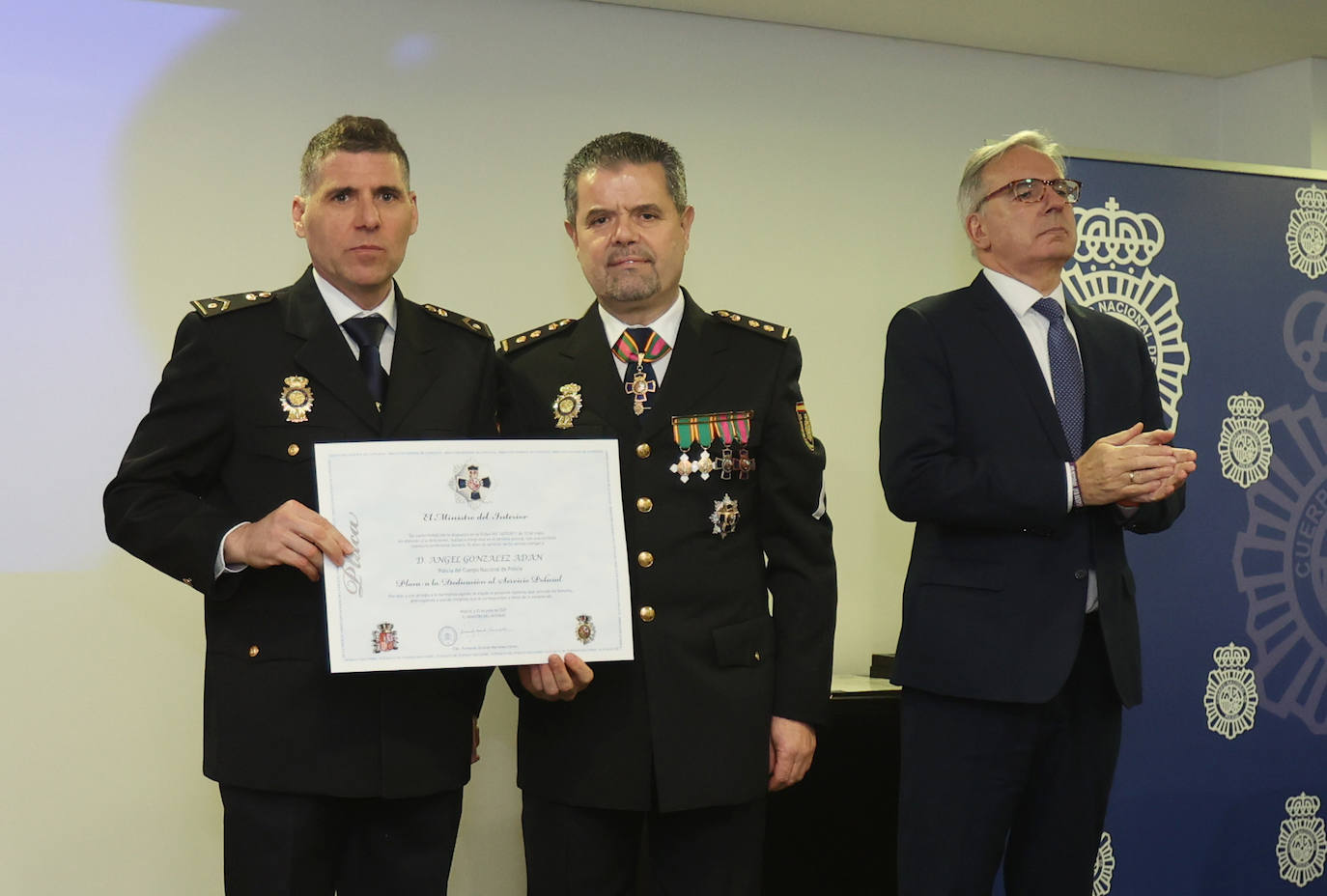Acto para celebrar los 199 años de historia de la Policía Nacional de Palencia, este viernes.