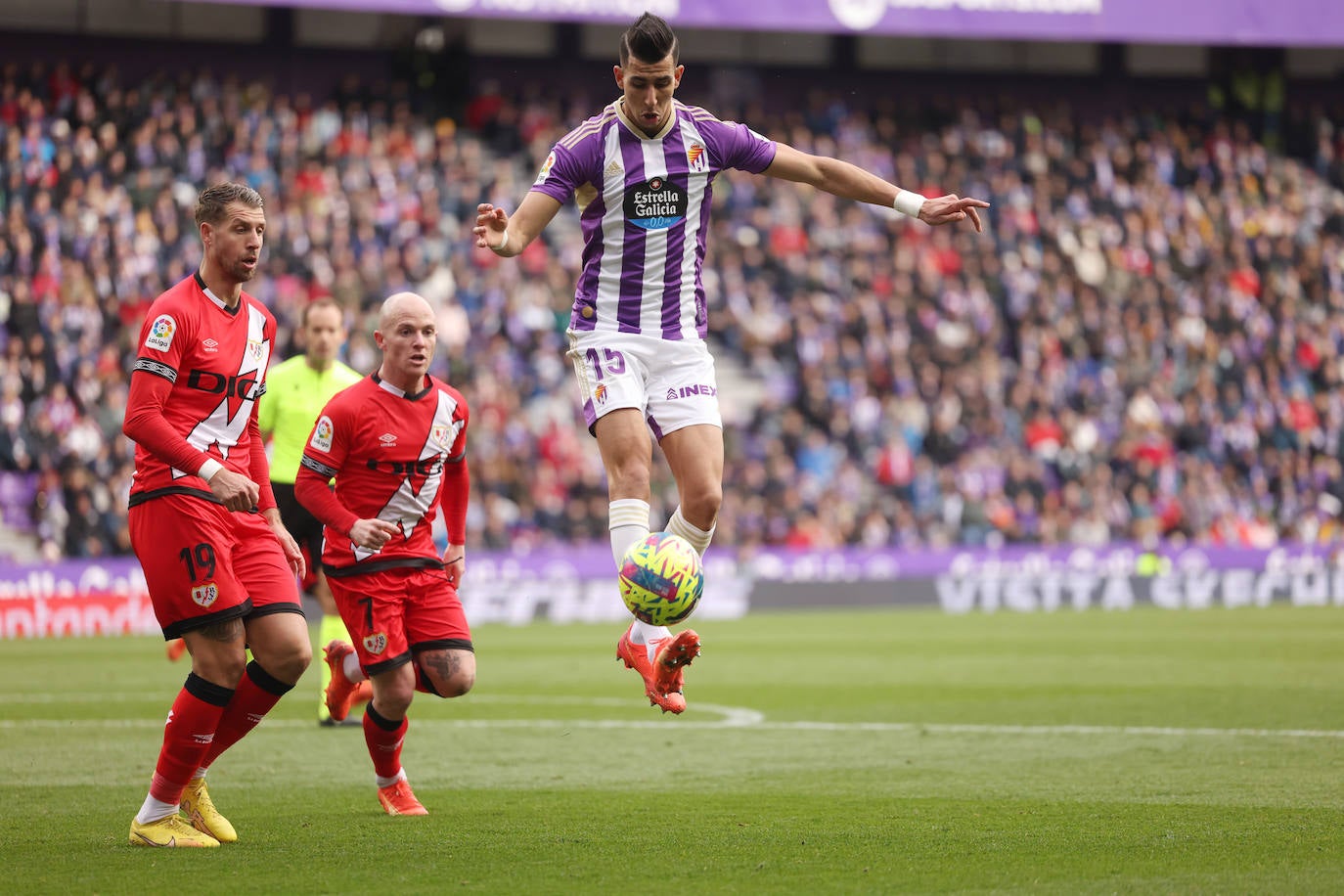 Fotos: Las fotos del Real Valladolid 0-1 Rayo Vallecano (2/2)