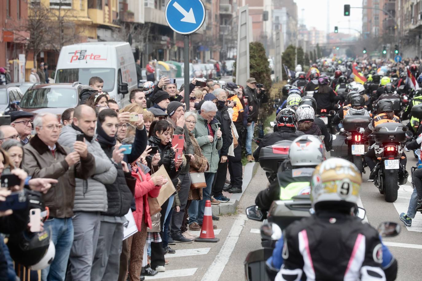 Fotos: Desfile de banderas en Pingüinos 2023 (2/4)