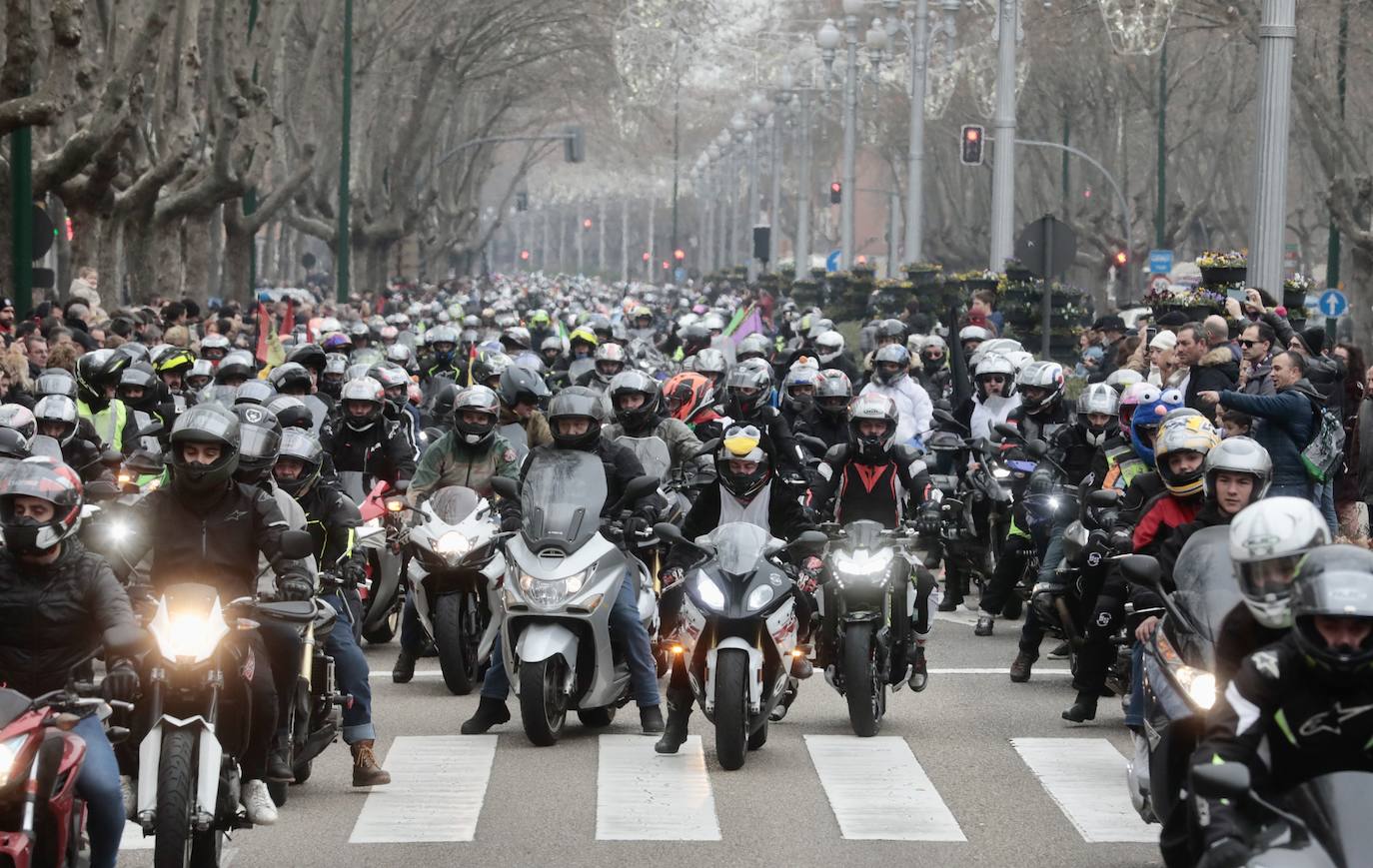 Fotos: Desfile de banderas en Pingüinos 2023 (2/4)