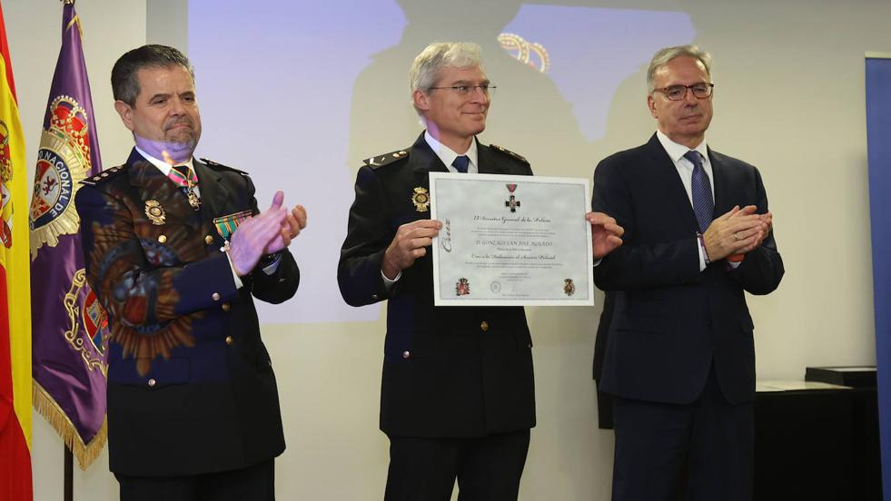 La Policía Nacional de Palencia celebra sus 199 años de historia