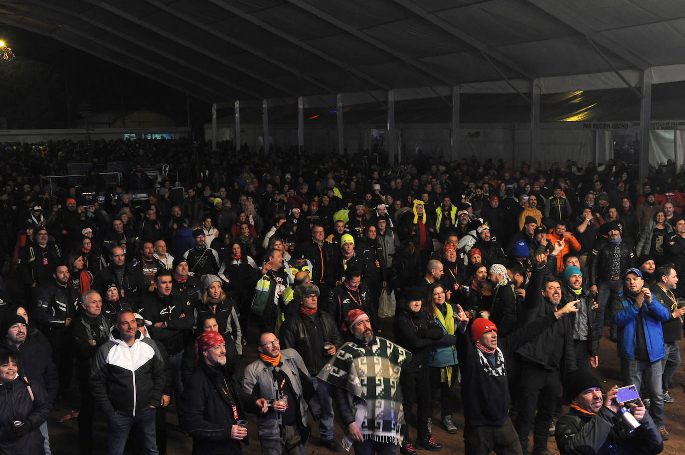 Fotos: Sábado por la noche en Pingüinos