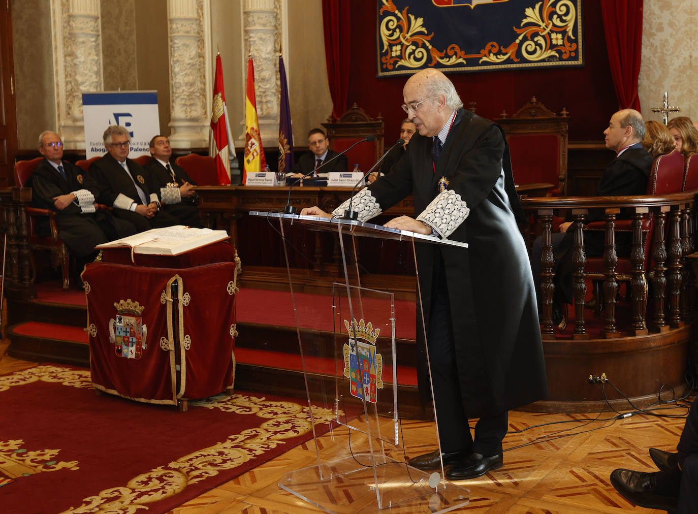 Miguel Hermosa Espeso promete «representar, defender y servir a mis compañeros»