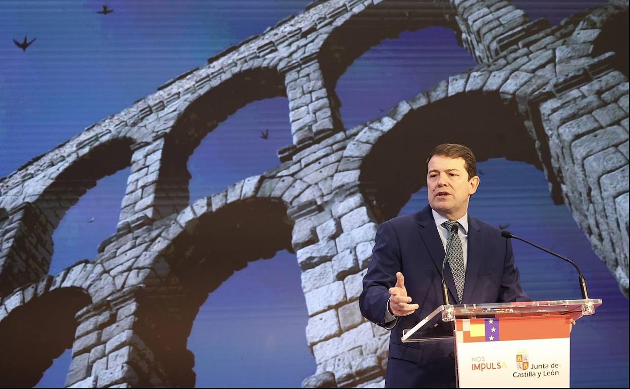 El presidente de la Junta, Alfonso Fernández Mañueco, este viernes en Fitur.