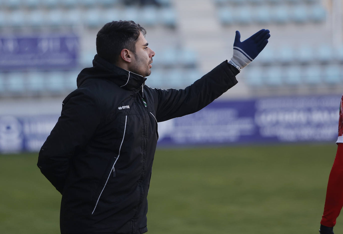 El equipo morado se mete en la lucha por el 'play-off' de ascenso a Primera RFEF