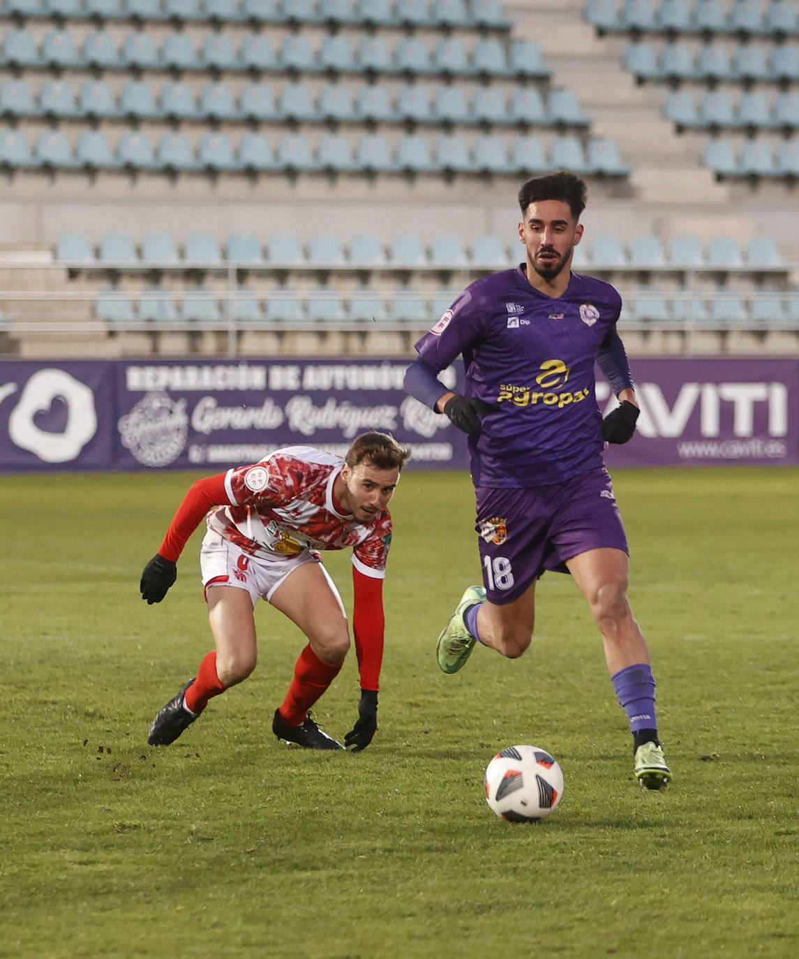 El equipo morado se mete en la lucha por el 'play-off' de ascenso a Primera RFEF