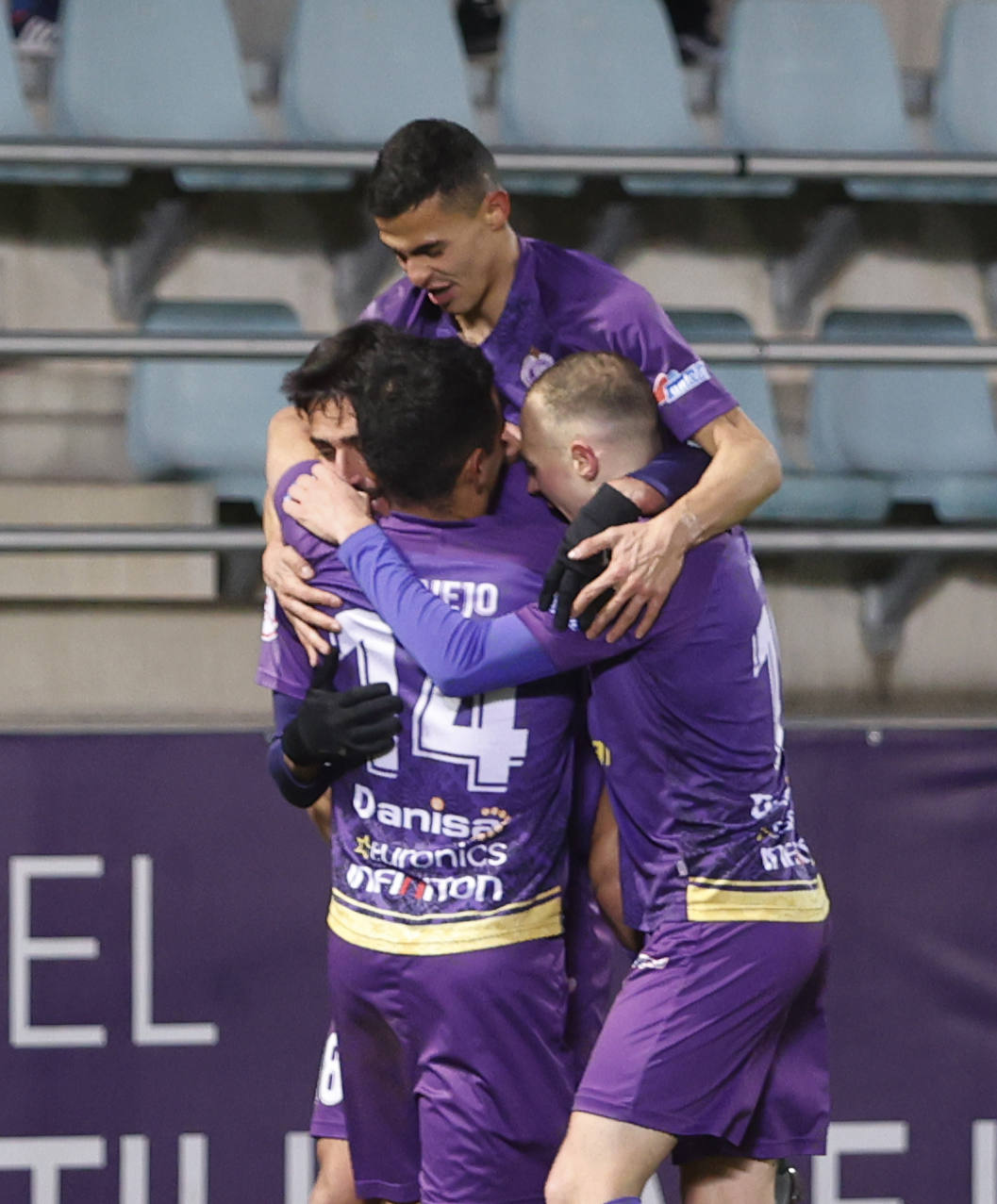 El equipo morado se mete en la lucha por el 'play-off' de ascenso a Primera RFEF