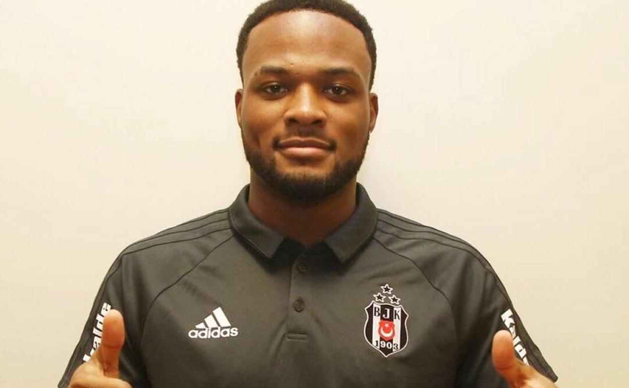 Cyle Larin. 