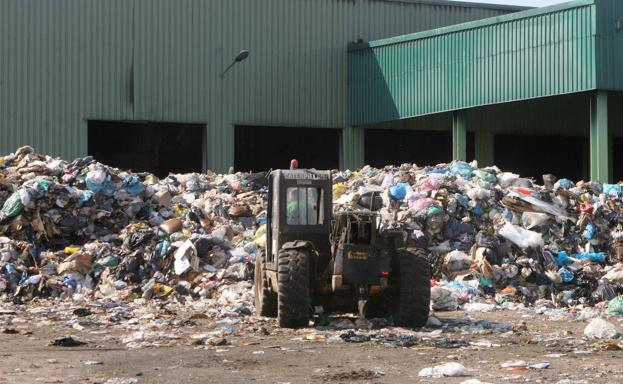 El Consorcio de Medio Ambiente espera que las obras del depósito de rechazos empiecen en verano