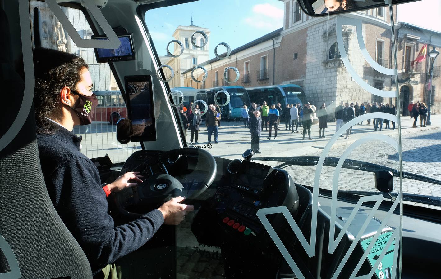 Fotos: Presentación de los nuevos autobuses eléctricos de Valladolid