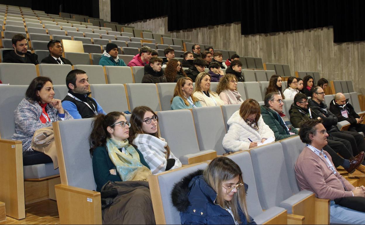 Asistentes a uno de los actos de CyL-Hub en el campus María Zambrano de Segovia.